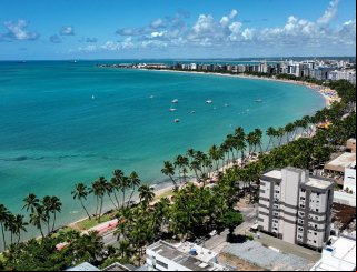 Descubra Maceió: Paraíso Tropical no Nordeste Brasileiro!