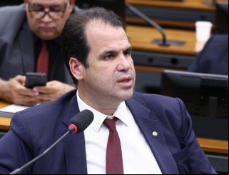 Comissão aprova regra para saque e pagamento em agência bancária que não seja a de cadastro