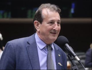 Comissão aprova proibição de bisfenol na fabricação de papéis térmicos