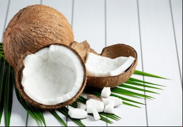 Coco: Alívio natural para gastrite e saúde intestinal!