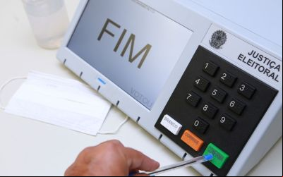 Mais de 5 milhões podem ter o título de eleitor cancelado