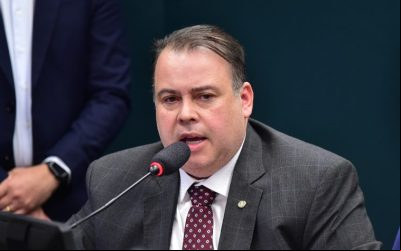 Comissão aprova obrigação de provedores armazenarem dado que identifica o usuário que a a rede