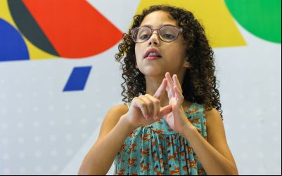 Enem: publicado o edital em Libras destinado a pessoas com deficiência